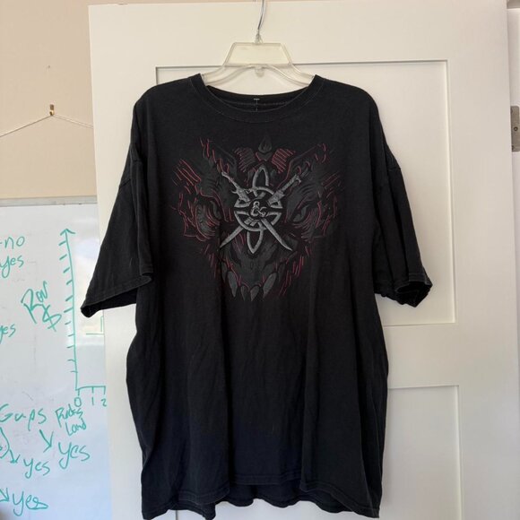 Black Dungeons Dragons Graphic Tee - Picture 1 of 3